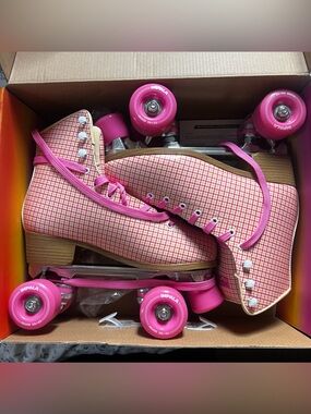Impala Women's Pink Plaid Quad Roller Skates